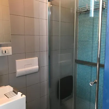 Il Nido Di Rinella, Casa Sulla *