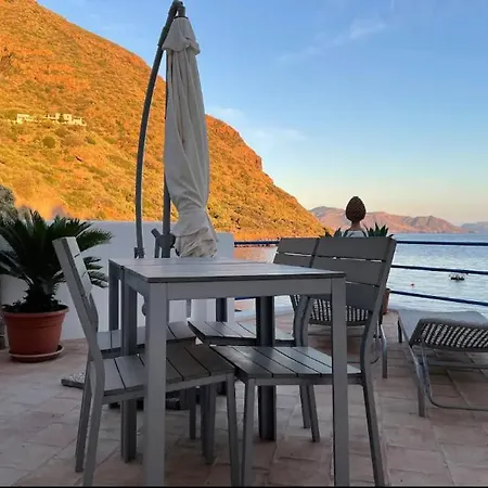 Il Nido Di Rinella, Casa Sulla Holiday home